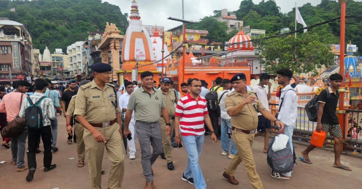 DM और SSP हरिद्वार ने हरकी पैड़ी क्षेत्र का किया भ्रमण