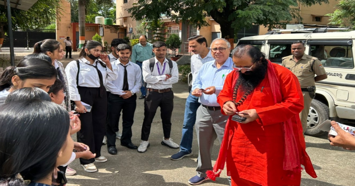 🌿 राष्ट्रीय कृमि मुक्ति अभियान–स्वस्थ भारत की ओर एक कदम: श्री रविन्द्र पूरी जी