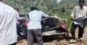 अल्मोड़ा में भीषण सड़क हादसा, गहरी खाई में समाई कार, चार लोगों की मौत, दो घायल